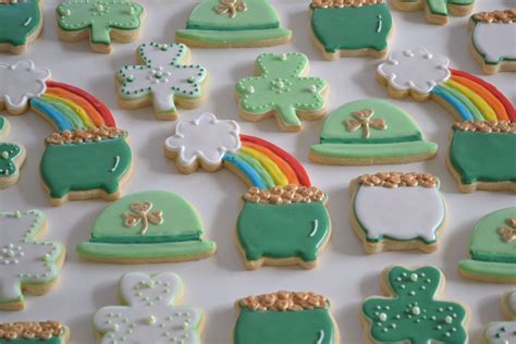 How to make real deal irish shortbread cookies. St. Patrick's Day Cookies | Desserts, Sugar cookies decorated, Sugar cookie