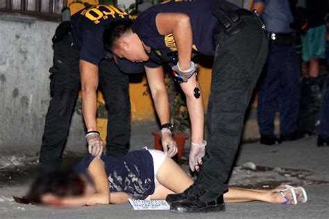 Dead women feet & soles. Woman shot dead in QC | Metro, News, The Philippine Star ...