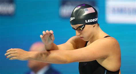 Going into the olympics, ledecky had set 11 world records. Ledecky Returns for Retribution at Worlds with Gold - KEE ...