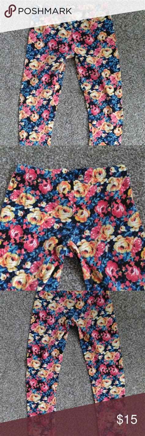 Try our dedicated shopping experience. Wild Punch floral flower leggings - Size XS | Flower ...