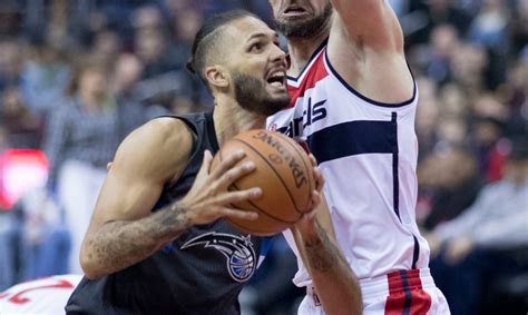 Evan fournier is a french professional basketball player who currently plays for the orlando magic. NBA: Evan Fournier doit passer à la vitesse supérieure