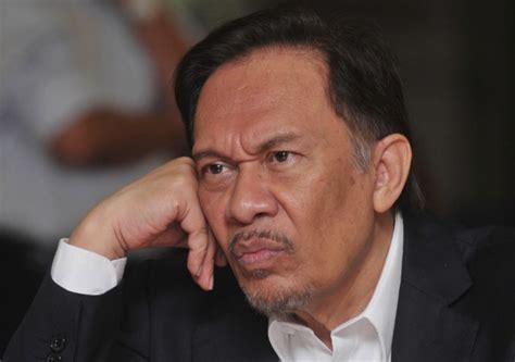 Tokoh tersebut bernama anwar ibrahim. Malaysian Newspaper Sued For Implying Politician Is Pro-LGBTI | Gay Nation