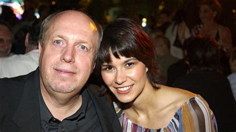 Der moderator und seine frau sind ein eingeschworenes team. Reiner Calmund: Meine Frau wünscht sich einen Mini-Calli ...