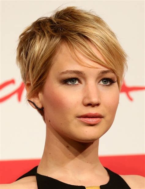 Capelli corti inverno 2018-2019: perchè dovresti darci un ...