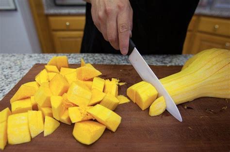 I need suggestions on how to freeze summer squash and zucchini. How to Steam Squash & Zucchini in 2020 | Yellow squash ...