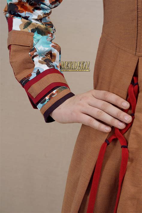 TUNEECA EDISI MERDEKA Kenang Mirana T-0519006