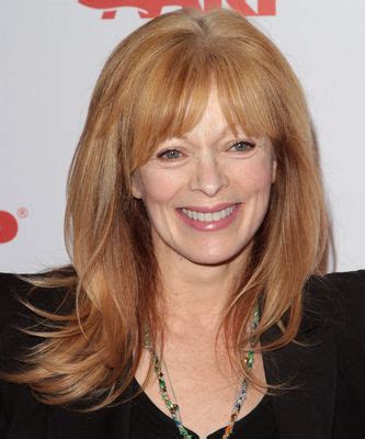 She was born in 1950s, in baby boomers generation. Poze Frances Fisher - Actor - Poza 13 din 31 - CineMagia.ro