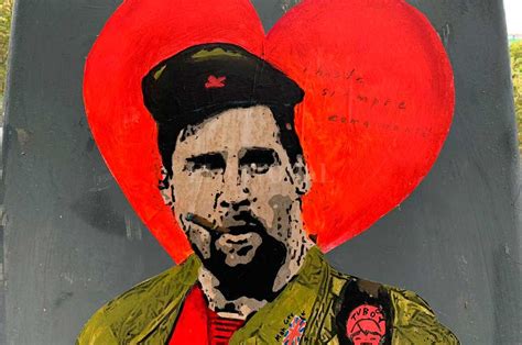 En este fatídico 25 de noviembre de 2020, leo messi ha querido despedirse de diego armando maradona, quién ha. "Hasta siempre, comandante": el grafiti de despedida de ...