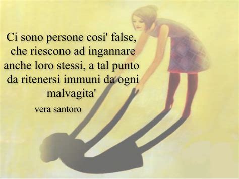 Un rapporto in cui accettare le critiche, purché siano costruttive e non si basino sui valori. citazioni sulle donne false - Cerca con Google | Citazioni ...