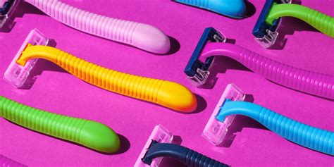 Lots of great products have hit the market. How to Prevent Ingrown Hairs, According to Dermatologists ...