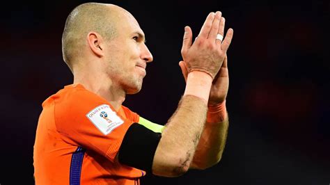 El último partido jugado entre platense y independiente fue un empate, ambos equipos marcaron 1 gol (es). Mundial | Robben anuncia su salida de la selección de ...