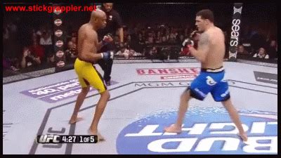 Weidman snapped his leg after a kick on hall and the fight was immediately abandoned as doctors as well as physios entered the octagon and stretchered the american fighter out of the arena. Why couldn't anybody else knockout Anderson Silva so far ...