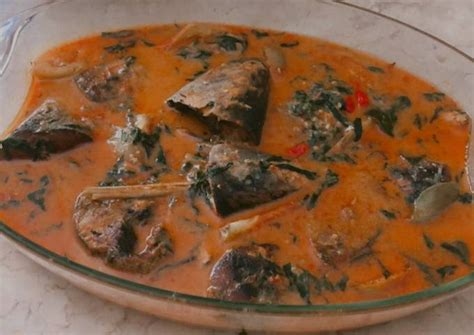 Karena daging ikannya yang enak dan mengandung sedikit duri, ikan ini bisa untuk dibuat. Resep Ikan Tongkol Bumbu Kuning Pedas oleh mama kenzo 🤍 ...