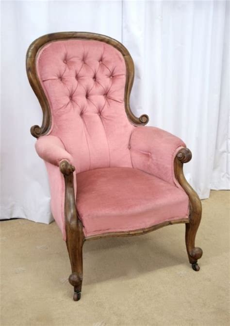 When sitting in an office chair, a good lumbar back support should be flush against the small of the adjustable back support chair. Victorian Spoon Back Chair | 123167 | Sellingantiques.co.uk