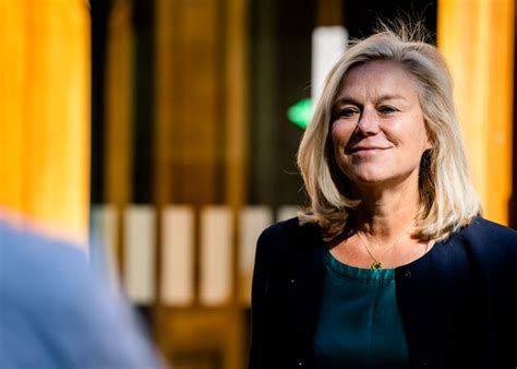 Born 2 november 1961) is a dutch diplomat and politician, serving as minister for foreign trade and development cooperation. Sigrid Kaag niet beschikbaar als nieuwe baas WTO | Het Parool