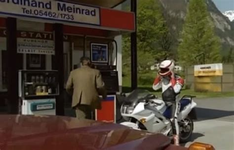 Beide basieren auf motivvorlagen der erfolgreichen heftromanserie gleichen namens. VFR750 in Movies