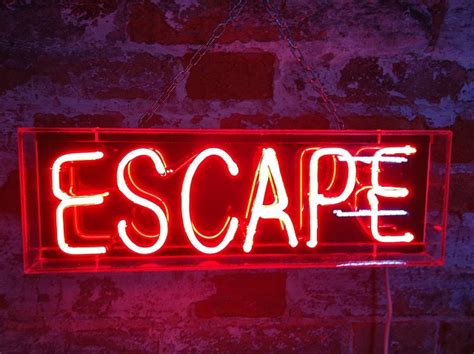 About clue avenue escape room. Onze Escape Rooms met korting | Bezoek ze ook AANBIEDING