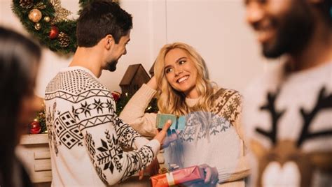 From grupolasmimosas.com juegos de premios, como certificados de regalo, juegos dinámicas bíblicas cristianas y juegos cristianos para. Juegos Navidenos Cristianos : ¡la mesa está puesta con un ...