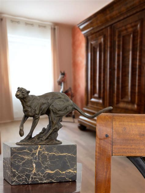 Jetzt günstig die wohnung mit gebrauchten möbeln einrichten auf ebay kleinanzeigen. Bronzeskulptur Puma Raubkatze im Antik-Stil Bronze Figur ...