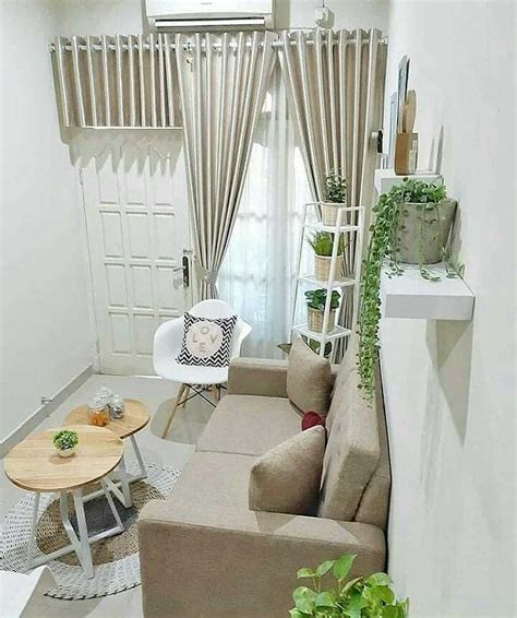 Dinding rumah bisa dimanfaatkan sebagai elemen rumah yang dapat memperindah interior suatu ruangan. Desain ruang tamu minimalis terbaik, bikin rumah makin keren