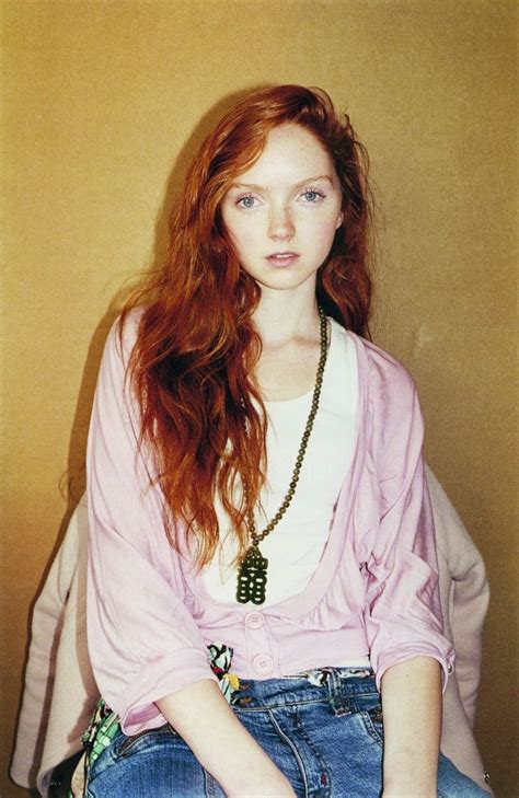 He initially photographed celebrities, and then quickly graduated to shoots for youth style magazines. Czuły Jurgen Teller | Lily cole, Dziewczyny, Moda