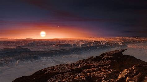 Setiap planet planet tetap pad aorbitnya yang mana hal ini dipengaruhi oleh gaya gravitasi matahari. Gambar Planet Mirip Bumi yang Mungkin Dihuni Alien