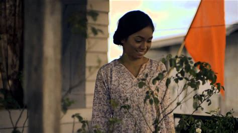 Telemovie ini akan ditayangkan di astro box office channel 952 sepanjang bulan mei. OST Mawar Putih Tanda Perpisahan - YouTube