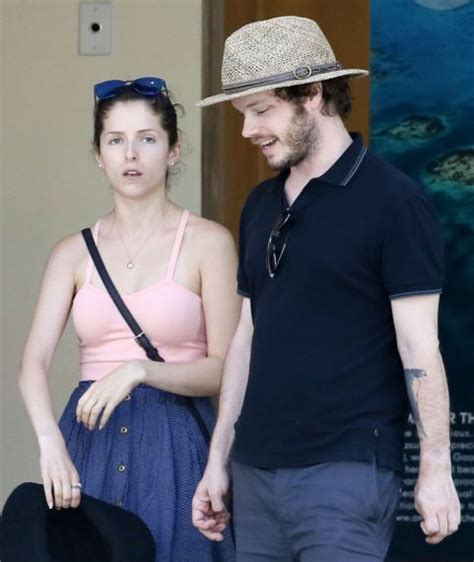 Anna kendrick & boyfriend ben richardson spend sunday. Anna Kendrick with her boyfriend Ben Richardson ...