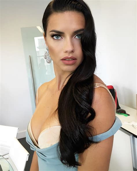She stated on fashion television that she is of swiss, african, and native american heritage. 49 Hottest Adriana Lima Big Butt Pictures Will Make You ...