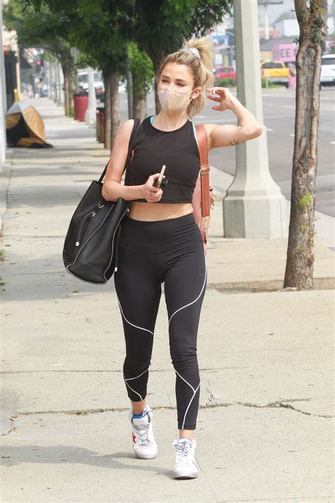 Kaitlyn bristowe will be following in the footsteps of former the bachelorette stars trista sutter and last. KAITLYN BRISTOWE Leaves DWTS Studio in Los Angeles 09/15 ...