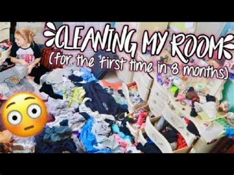 Follow these easy steps to learn how to clean your room in less than one hour (or 30 minutes or less if you are fast!) SUPER MESSY BEDROOM CLEAN UP | Clean with me - YouTube