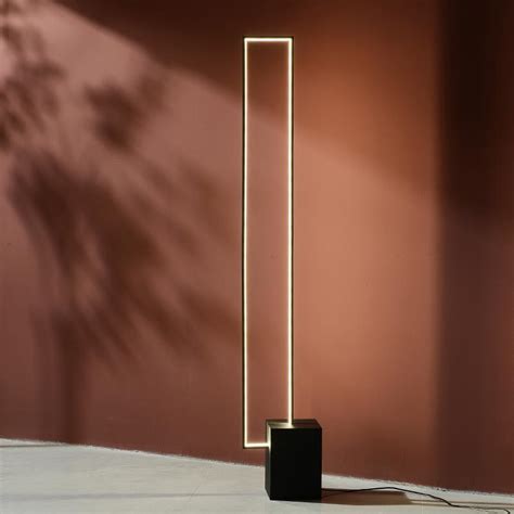 Titled 'aerial', the floor lamp can be adjusted according to the owner's needs, via the delicate long neck made of steel. FLOM LG70 - Stunning Minimal Floor Lamp - NorthernCult