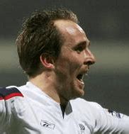 Henrik pedersen (born 10 june 1975 in kjellerup, denmark) is a retired danish footballer who played as a striker for silkeborg if, bolton wanderers f.c. Henrik Pedersen Now | Ex Bolton Player | Bar Owner