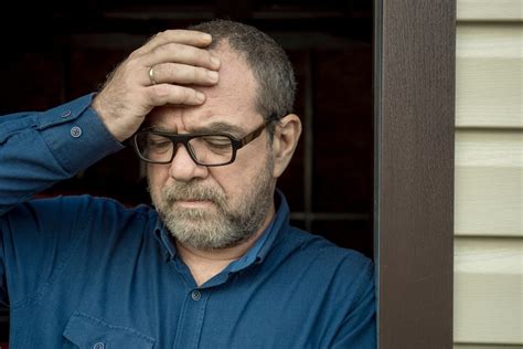 Wie bereits erwähnt haben haarfollikel erkrankungen mit diesem zustand nichts zu tun. Krankheitsbedingter Haarausfall: Bei welcher Krankheit ...