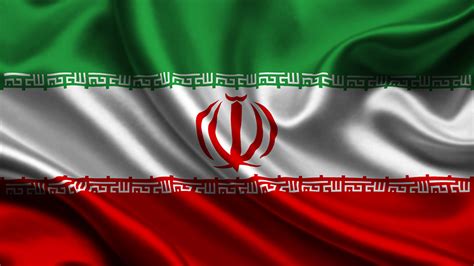 La actual bandera de la república islámica de irán fue adoptada el 29 de julio de 1980 y es uno de los reflejos de la revolución iraní en este país. Fondos de Pantalla Iran Bandera Tiras descargar imagenes