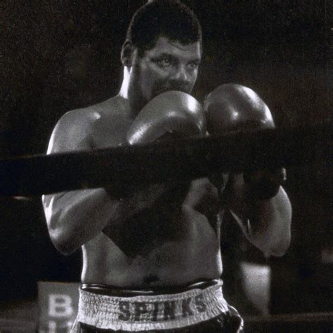 Leon spinks, american boxer who won an olympic gold medal in 1976 and was the world heavyweight champion in 1978. Sports Heroes Who Served: Former Marine Dethroned Muhammad ...