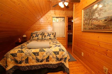 Compare top mendon cabin vacation rentals up to 75% off. Ole Dad at Mentone Alabama | Jacuzzi hot tub, Mentone, Cabin