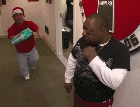 Howard stern staff epic weight loss contest. I just found the best gif I've ever seen : howardstern