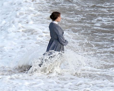 When the script came, kate was filming. Kate Winslet and Saoirse Ronan - Filming "Ammonite" in ...