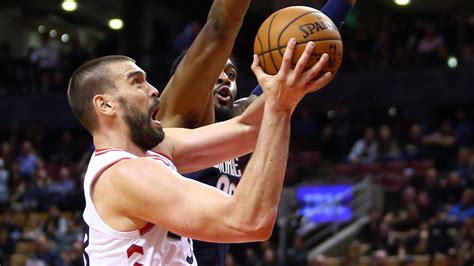 Links to toronto raptors vs. Timberwolves vs Raptors: Tres de tres: Marc Gasol mantiene ...