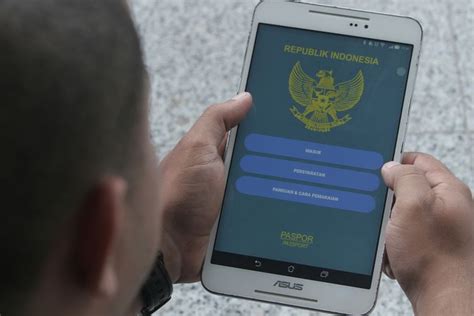 Anda kini boleh membuat semakan bagi br1m 2018 dengan lebih cepat dan mudah dengan menggunakan aplikasi online. Kasus Permohonan Fiktif Paspor Online, Polisi Periksa ...