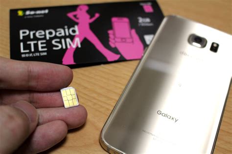 On edge models, it is located on the top of the device. Galaxy S6 edgeにSo-netのプリペイドSIM『Prepaid LTE SIM』を入れてみた ...