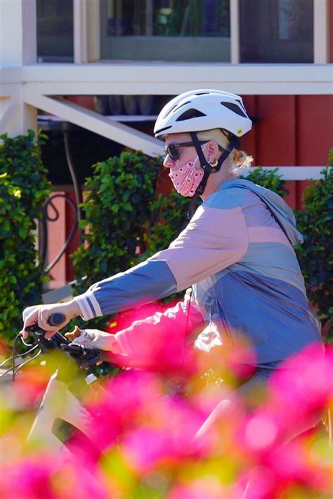 Luckily for fans, the singer documented their fun hangout. Pregnant KATY PERRY Riding a Bike Out in Santa Barbara 01 ...