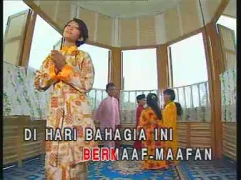 Download lagu mp3 & video: Lagu Raya :- Suasana Di Hari Raya - Junainah M Amin - YouTube