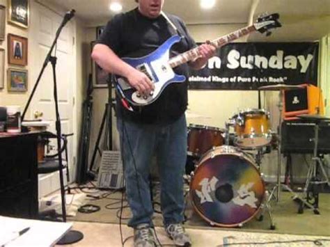 The standard series includes the. Stereo Rick-o-sound option on a Rickenbacker 4003 Bass ...