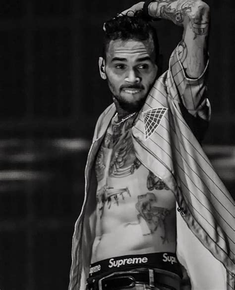Pin by Hiba Esam on Chris brown | Breezy chris brown ...