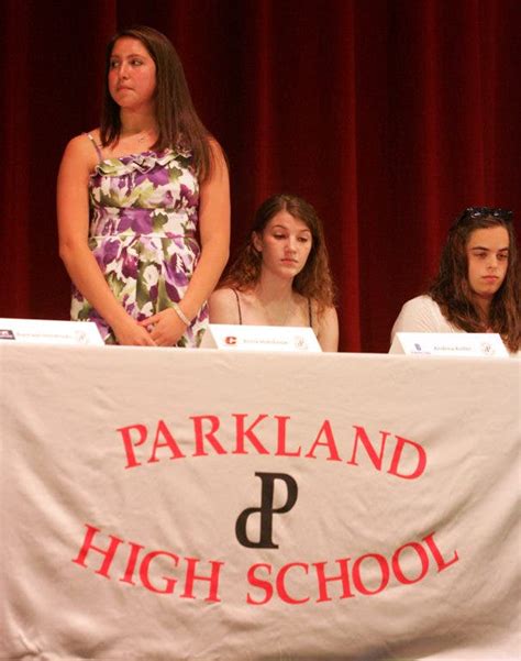 Overview a cv provides a complete profile of your academic achievements, publications, and scholarly interests, as well as skills developed through academic degrees and related teaching or research experience. Parkland Seniors Honored For Academic Achievements ...