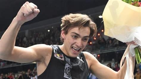 Duplantis won gold as a 15 year old in the boys' pole vault at the 2015 world youth championships. Duplantis sets pole vault record in 2020 | Pole vault ...