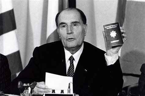 La biblioteca françois mitterrand de la bnf se compone de una biblioteca para todos los públicos, que abre de. Báo Động00: Bí mật nhà nước (Nguyễn thị Cỏ May)