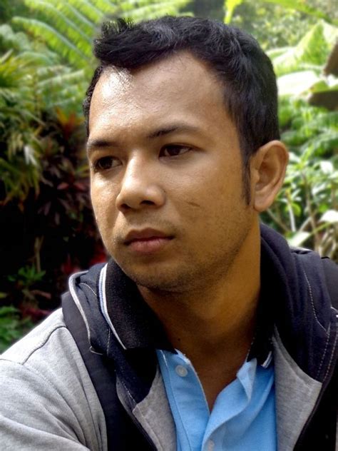 Model rumah raffi ahmad yang baru. 5 Pria Bikin Heboh karena Mirip dengan Raffi Ahmad - Foto 1